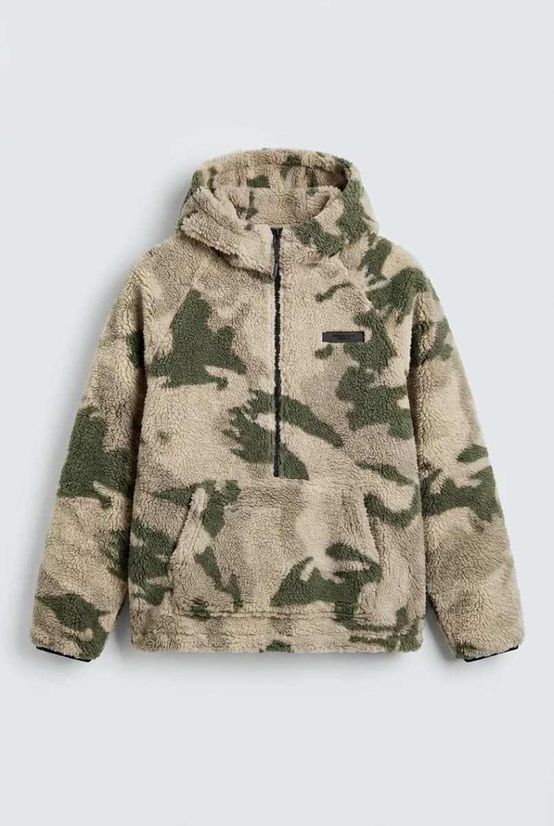Camo Fleece Hoodie Pullover