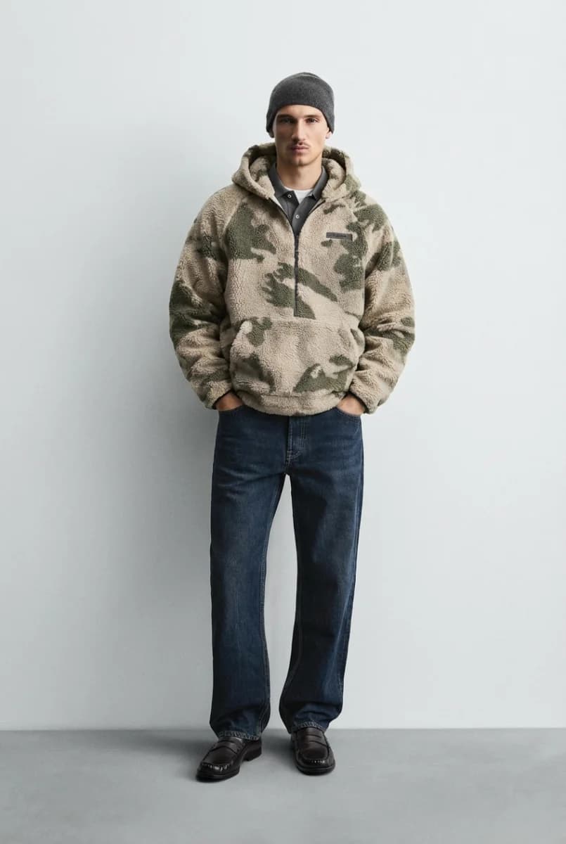 Camo Fleece Hoodie Pullover